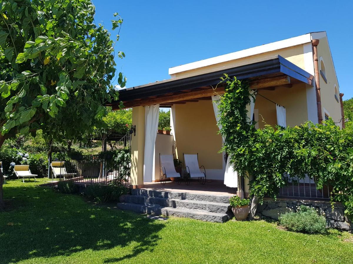 Agriturismo Le Case Di Civi Mascali Εξωτερικό φωτογραφία